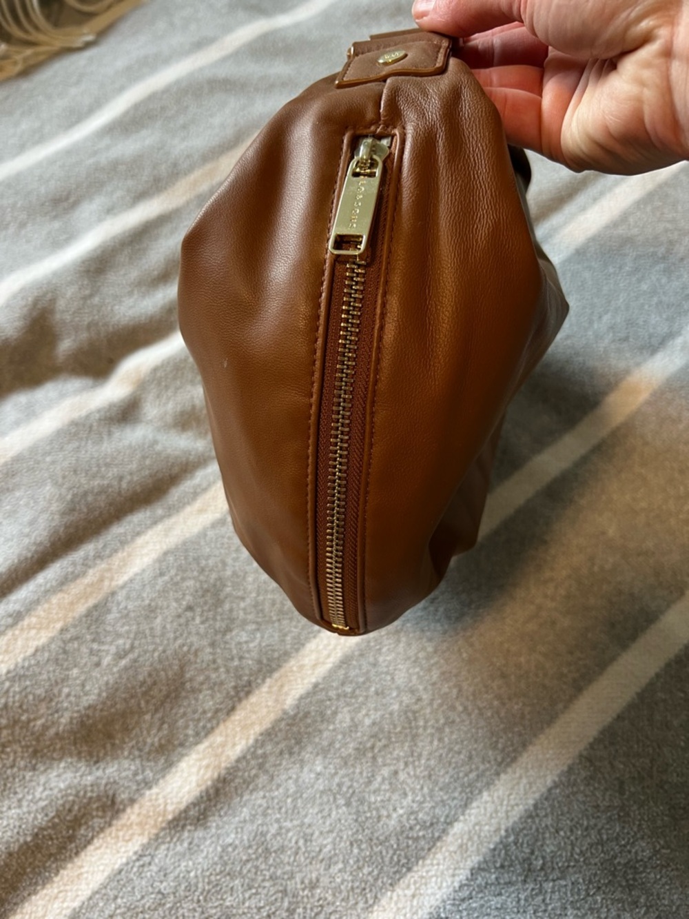 Lo and Sons Aoyama Leather Crescent Crossbody Bag-congnac exterior gold hardware - Picture 12 of 15